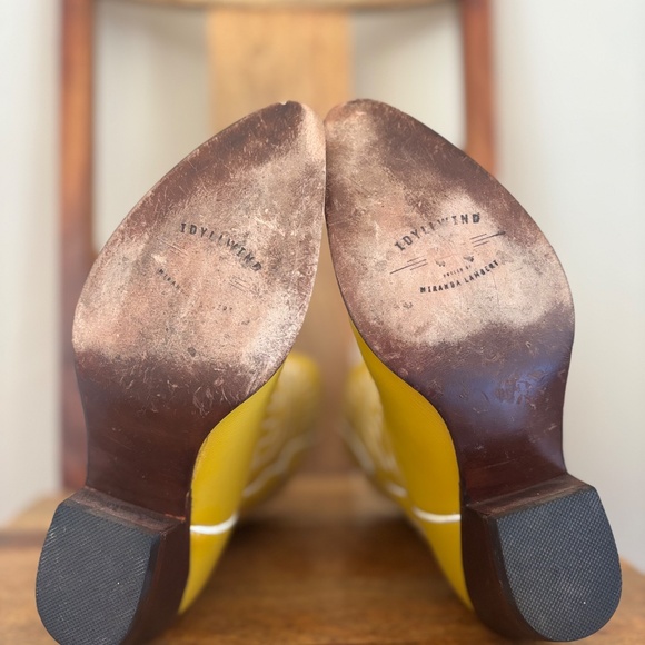 Sunshine-y Day Western Boots Round Toe Mid Calf Size 9.5 - Picture 3 of 5